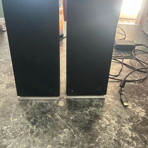 Definitive Technology Incline Desktop/Audio Speakers